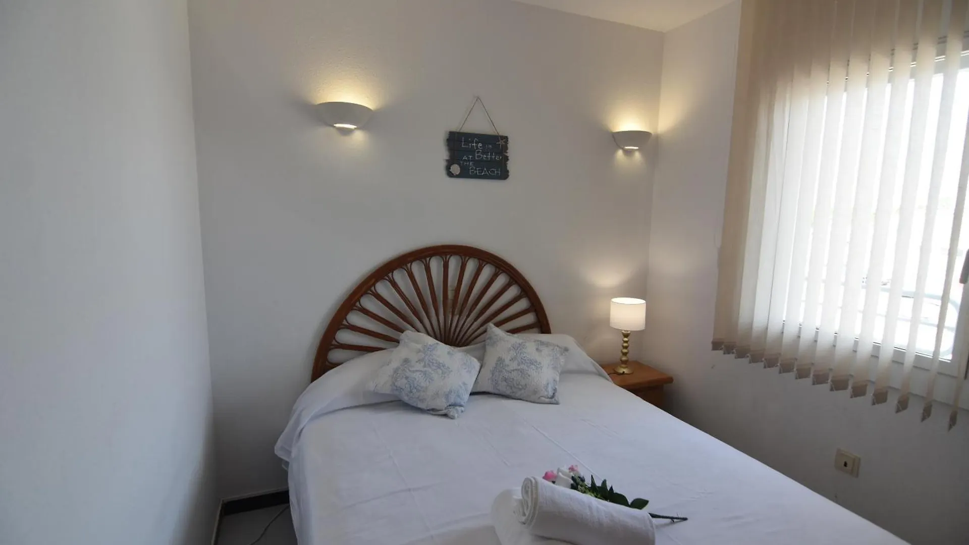 Apartment Rnet - 2-3 Puerto Madeira Canal View Roses