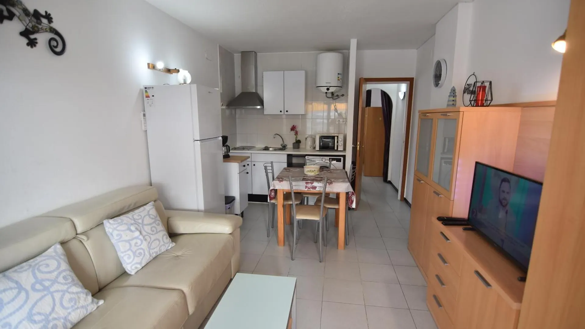 Rnet - 2-3 Puerto Madeira Canal View Roses Apartment